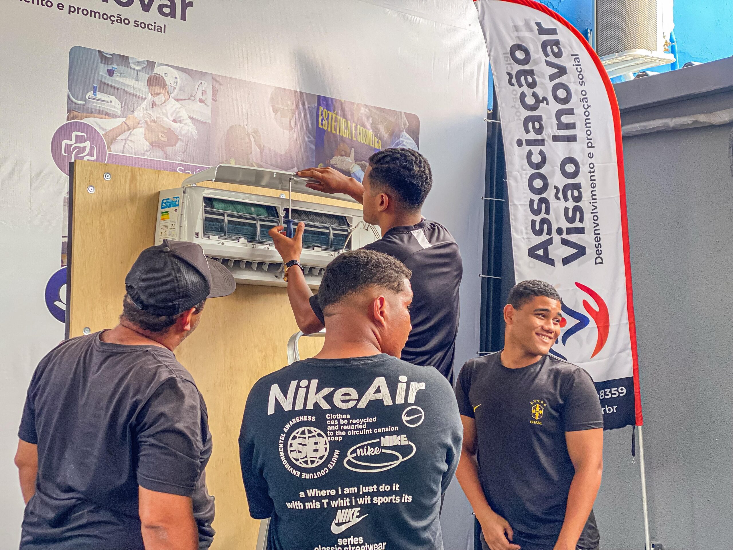 WhatsApp Image 2025-04-30 at 09.40.10 (2)