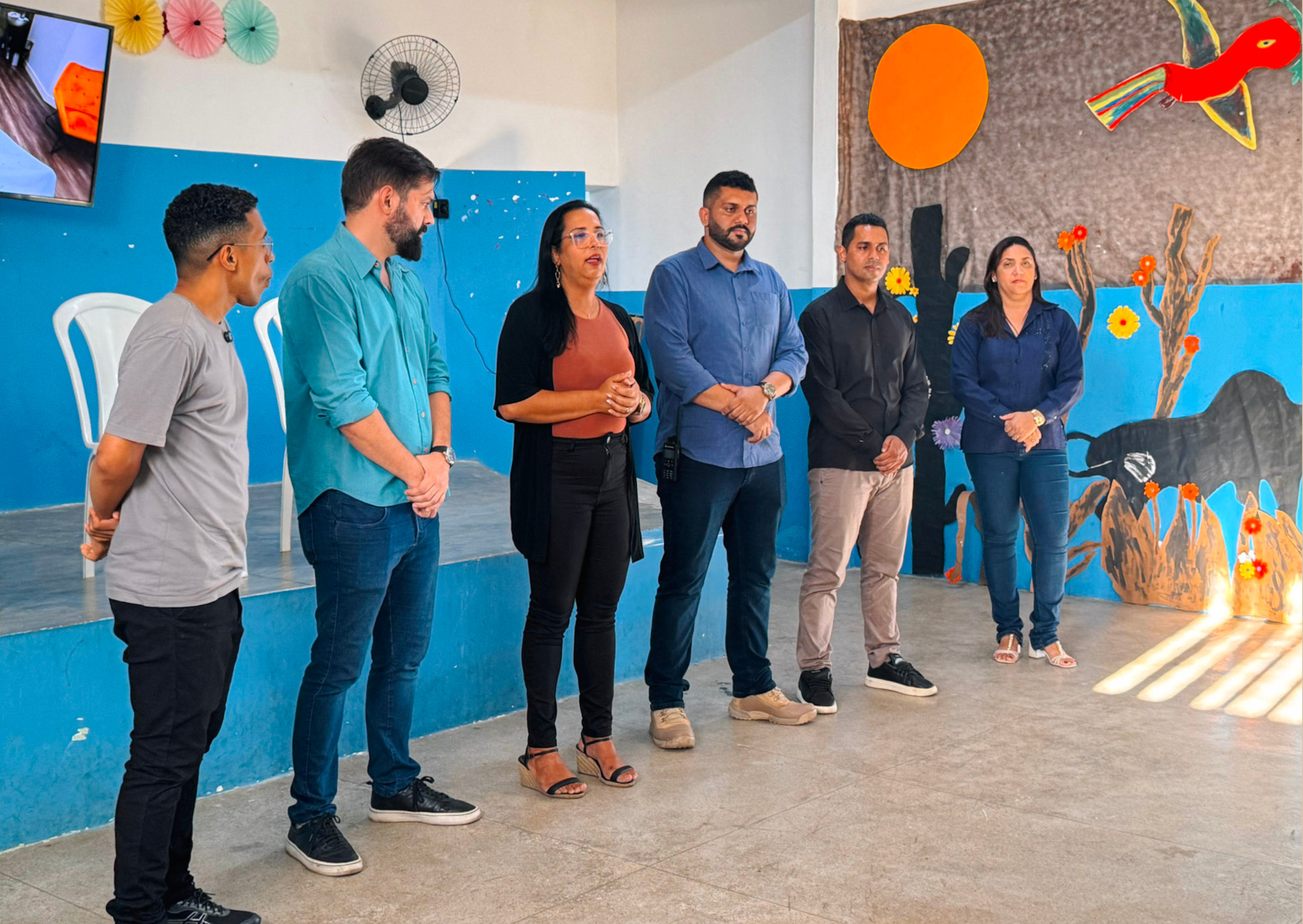 Cartão Horizontal Dia dos Namorados com Foto Bege e Rosa (1)