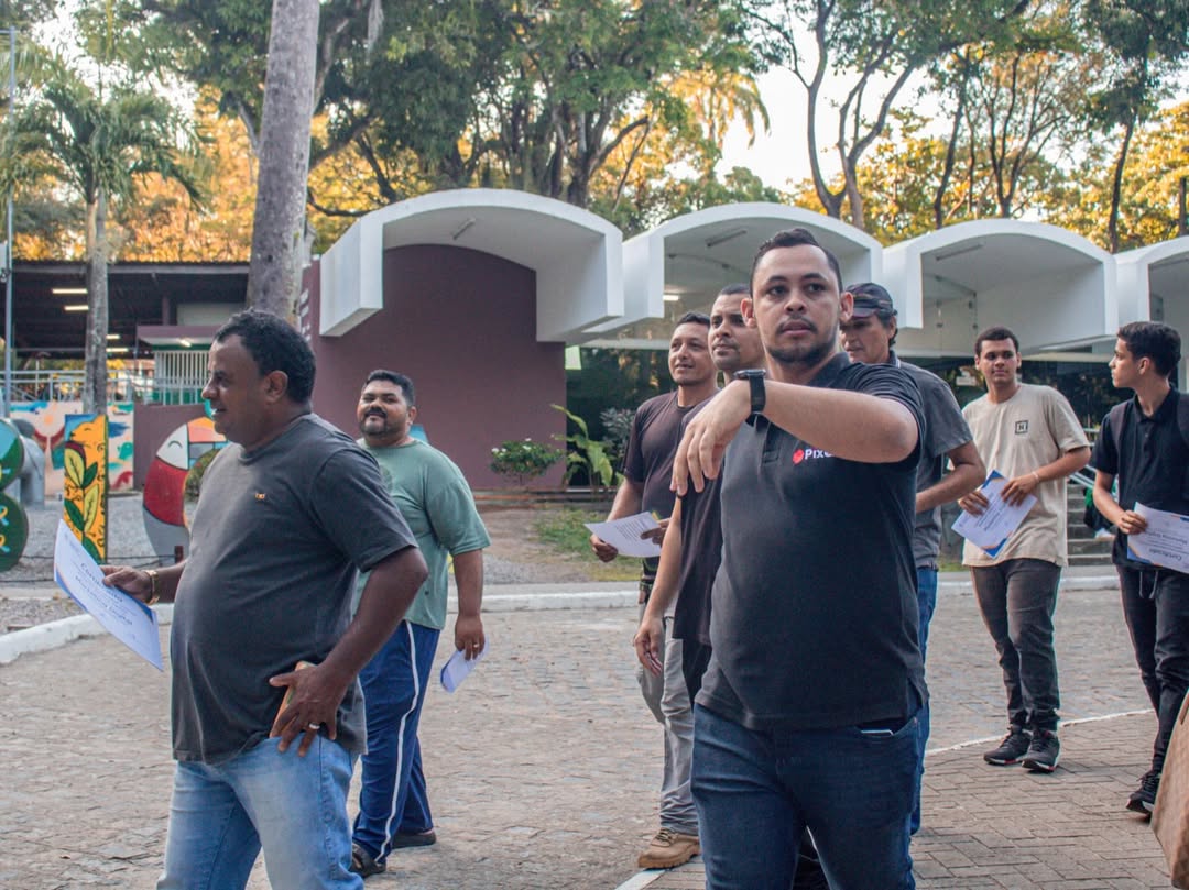 No dia 25 de novembro, nossos jovens viveram uma experiência especial com um passeio ecológico n (1)